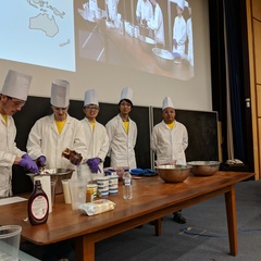 Science Festival - N2 ice cream event