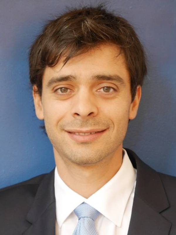 Dr rer nat Ing Matias Acosta